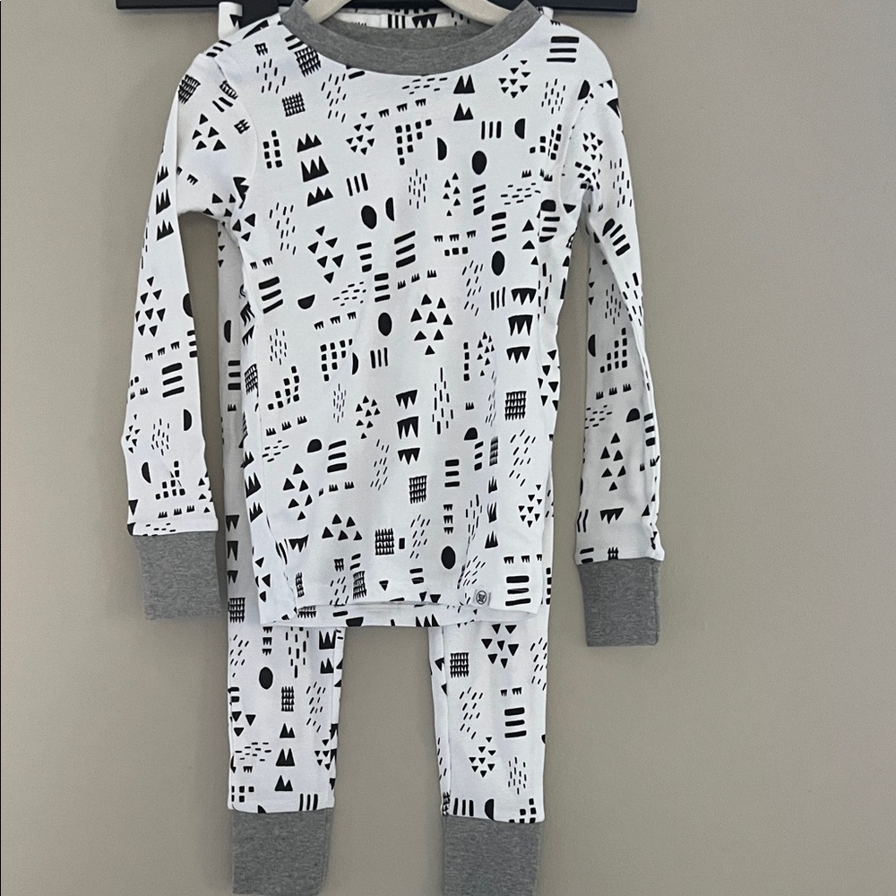 Honest Baby White and Black Patterned Cotton Pajama Set 5T